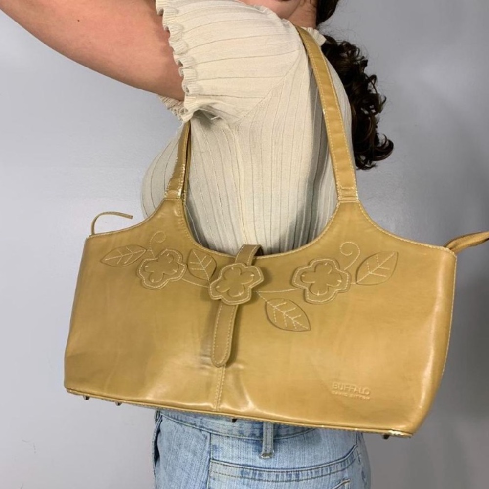 90’s VINTAGE TAN FLOWERS EMBROIDERY SMALL SHOULDERS BAG